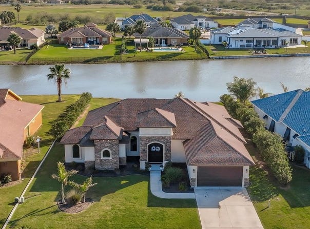8 Sawgrass Court, Laguna Vista, TX 78578