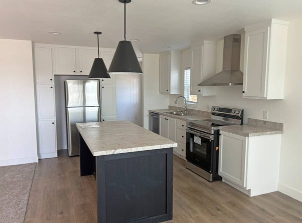 1700 S. State St, Hemet, CA 92543