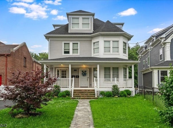 55 Elm St, Montclair Twp., NJ 07042-3289
