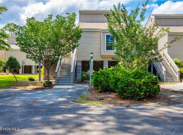 7161 Windward Drive, New Bern, NC 28560