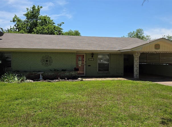 1407 Bonham Street, Commerce, TX 75428