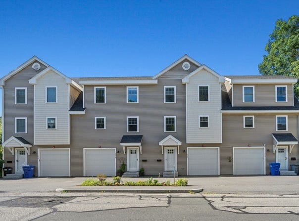 215 Main Street, Maynard, MA 01754