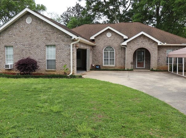 816 Herrin Drive, Picayune, MS 39466