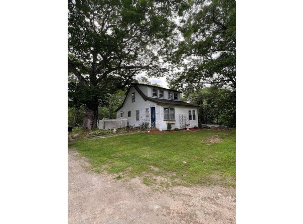 20 Coles Corner Road, Winterport, ME 04496