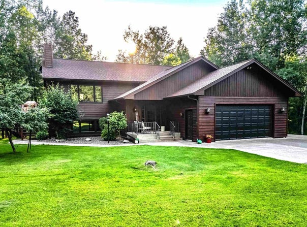4065 Sangstrom Rd, Hermantown, MN 55810