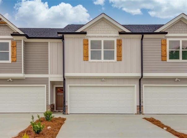6385 Pine Station Drive, Lula, GA 30554