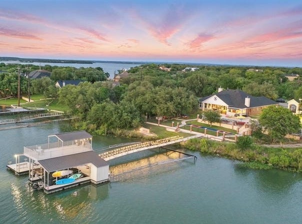 7405 Eagle Point Street, Brownwood, TX 76801