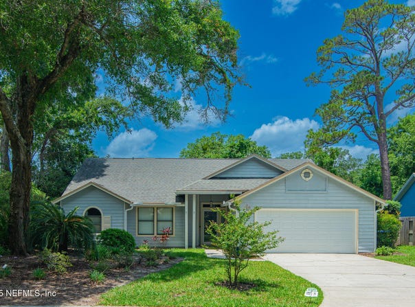 2490 CAPTAIN HOOK Drive, Fernandina Beach, FL 32034