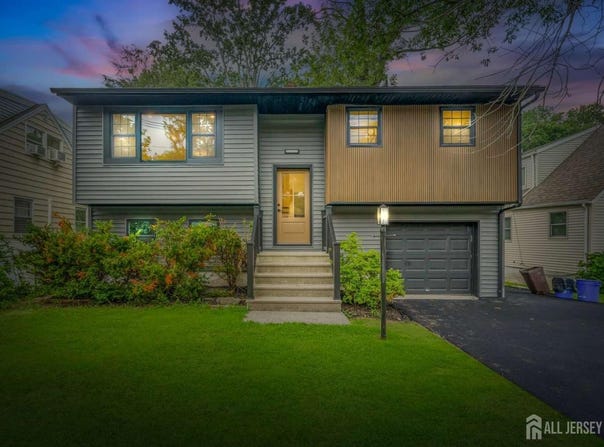 91 Amherst Avenue, Colonia, NJ 07067