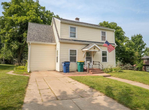 105 YAWKEY AVENUE, Rothschild, WI 54474