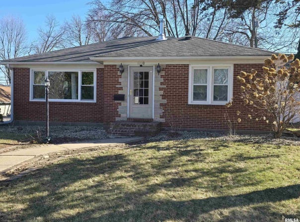 1110 9TH Avenue, Fulton, IL 61252