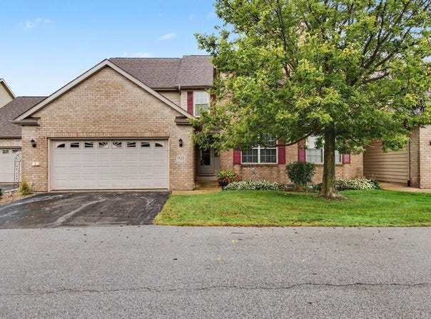 931 Veterans Lane, Crown Point, IN 46307
