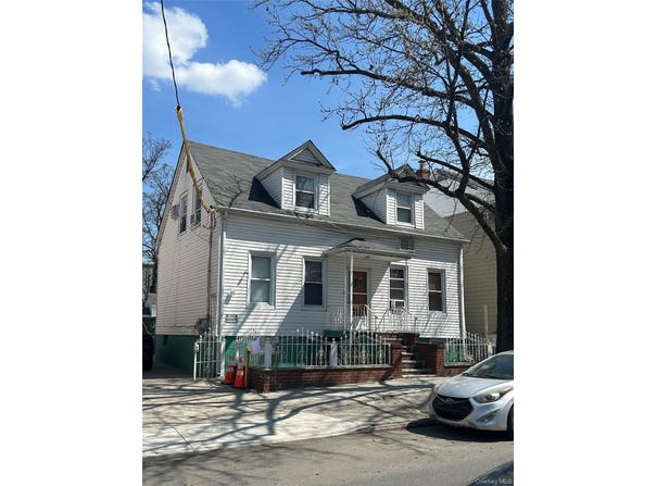 1829 123rd Street, College Point, NY 11356