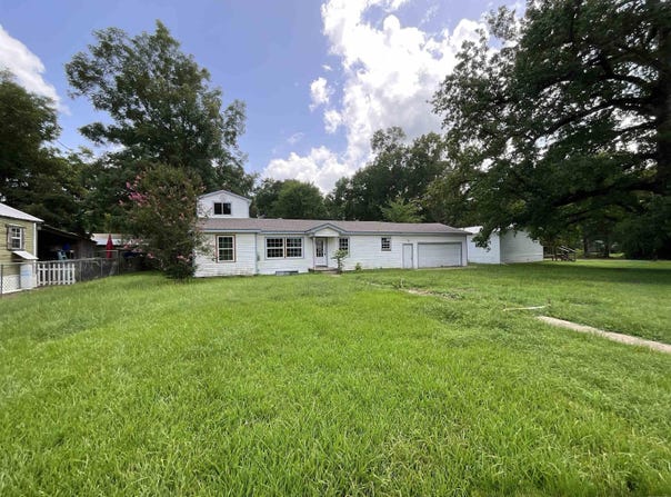 308 E Douglas, Jefferson, TX 75657