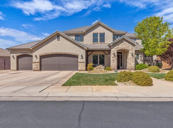 2383 E Segovia DR, St George, UT 84790