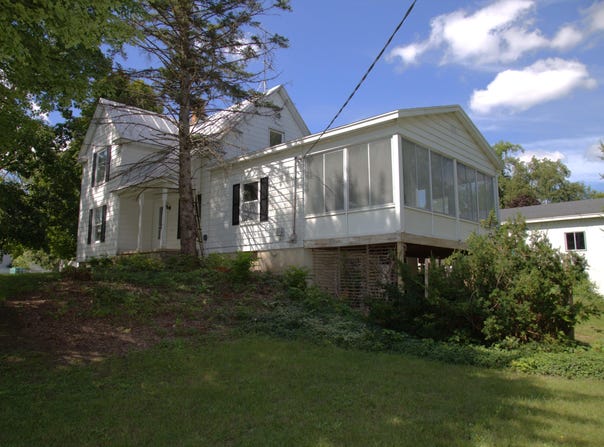 1197 144th Avenue, Wayland, MI 49348