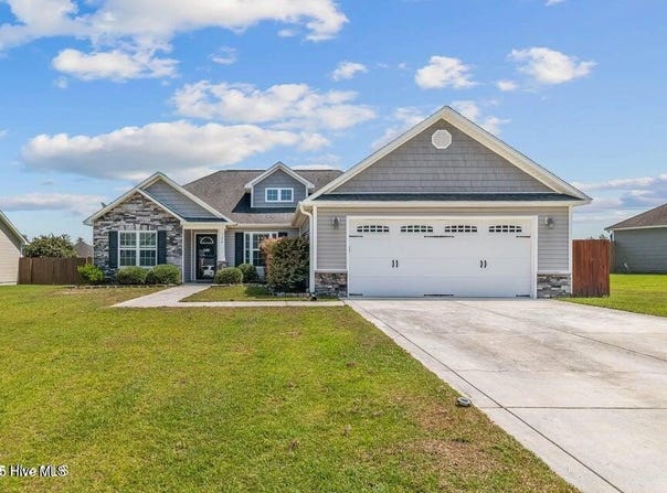120 Prelude Drive, Richlands, NC 28574
