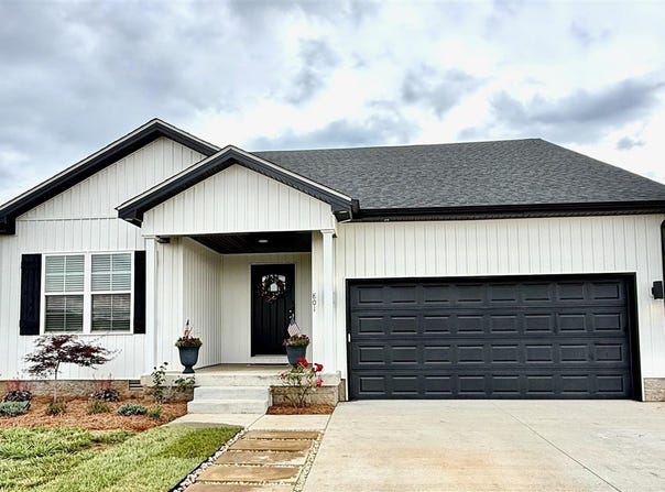 801 Victoria Way, Franklin, KY 42134