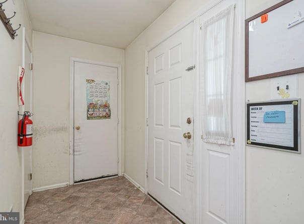 144 LAKEBRIDGE DRIVE, DEPTFORD, NJ 08096