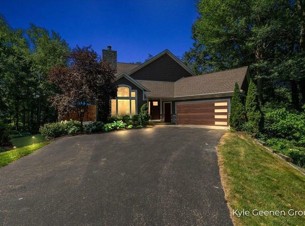 46 COUNTS COVE COURT, HOLLAND, MI 49424