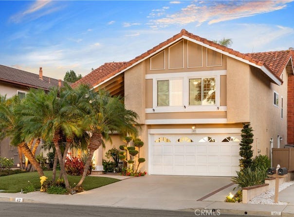 42 Christamon West, Irvine, CA 92620