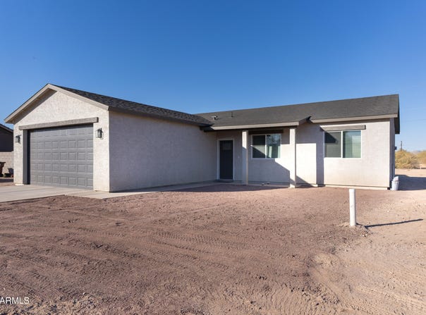 4030 N Palm Circle, Eloy, AZ 85131