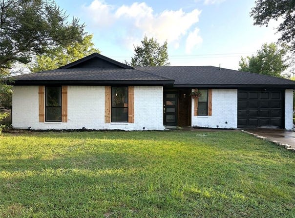 1704 Phillips Lane, Kaufman, TX 75142