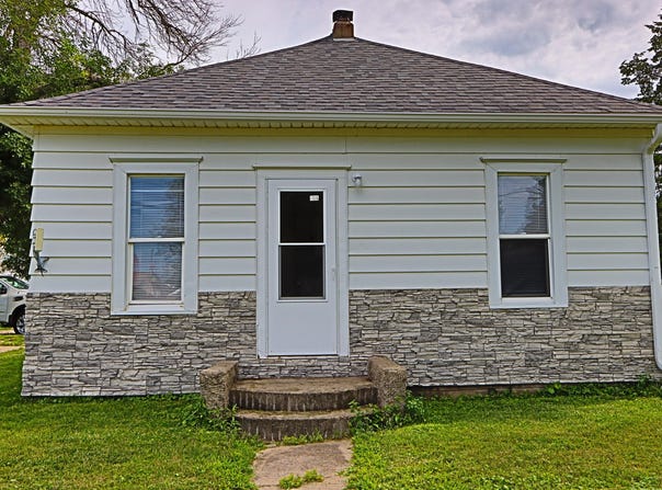 200 S NOYES Street, MONDAMIN, IA 51557