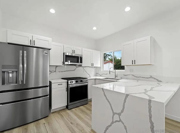 7231 Mohawk St, La Mesa, CA 92115