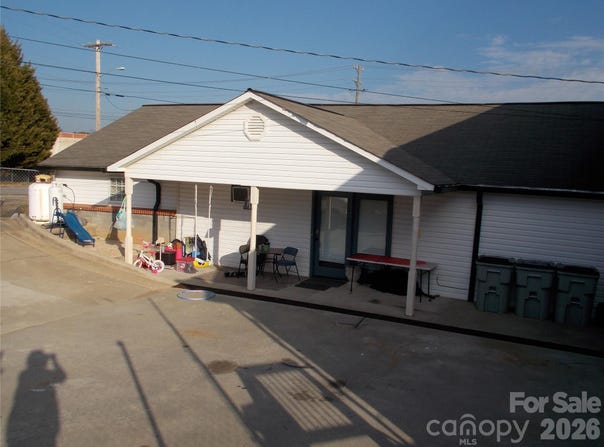 1317 &1319 Main Street NW, Lenoir, NC 28645