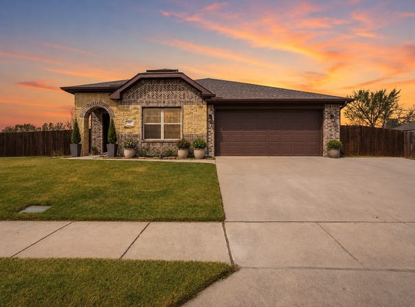 543 Johnson Drive, Lavon, TX 75166