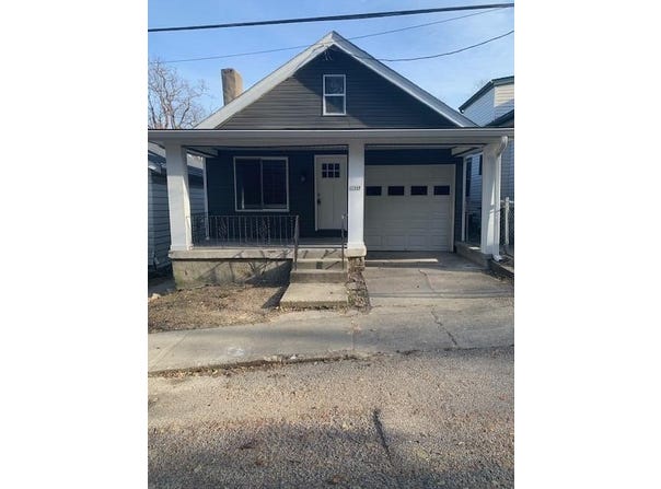 1009 Maple Avenue, Dayton, KY 41074