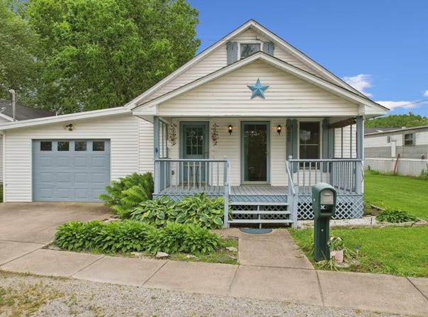 626 E 2nd Street, Augusta, KY 41002