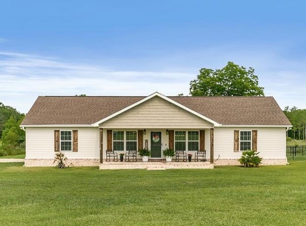 650 County Road 9, Slocomb, AL 36375