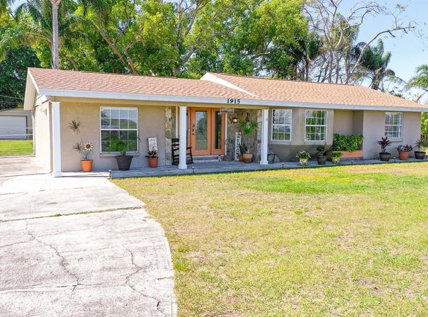 1915 LAKESHORE BOULEVARD, ST CLOUD, FL 34769