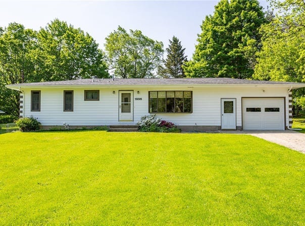 1996 County Road 14, West Bloomfield, NY 14475