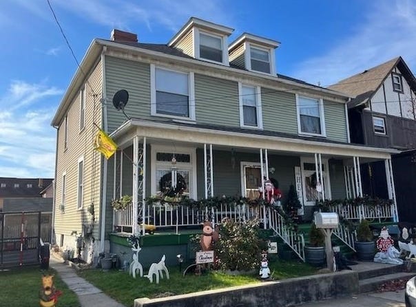 6 Pine St, Harrison Twp, PA 15065