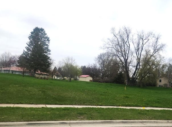 312 Village Lane, Ripon, WI 54971