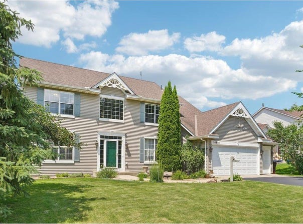 14916 Overlook Drive, Savage, MN 55378