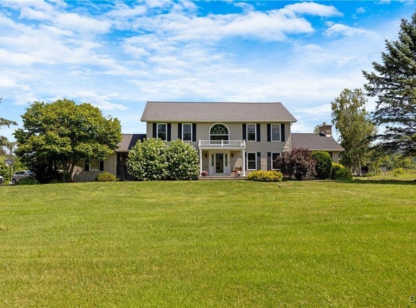 4200 Abbey Road, Onondaga, NY 13215
