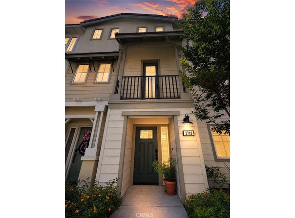 2710 Valor, Pomona, CA 91767