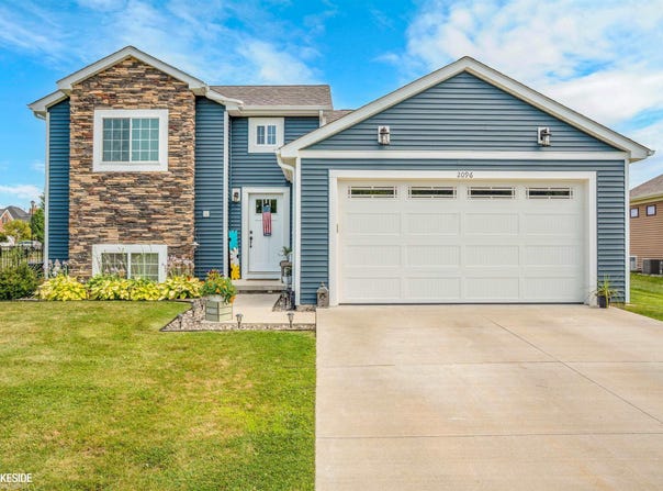 2096 Mozart, Davison, MI 48423