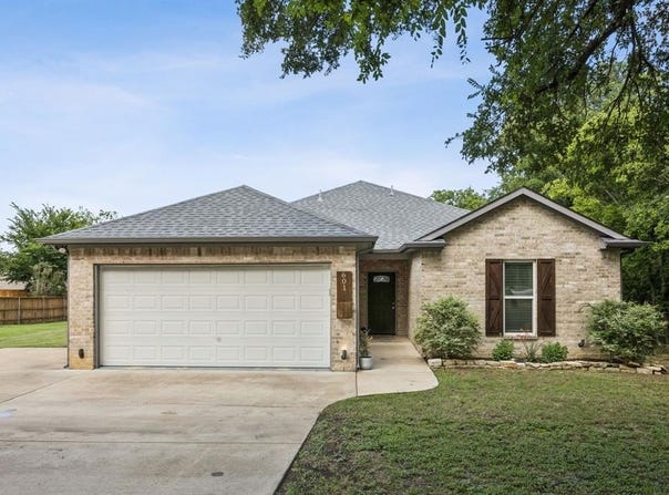 601 S 4th Street, Crandall, TX 75114