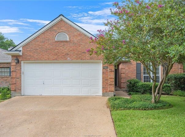9411 Stonebridge Drive, College Station, TX 77845