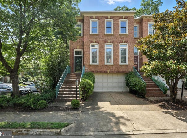 7576 CHRISLAND COVE, FALLS CHURCH, VA 22042