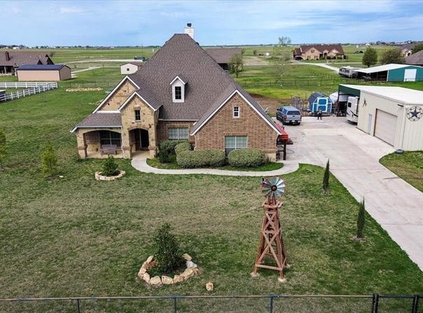119 George Owens Road, Ponder, TX 76259