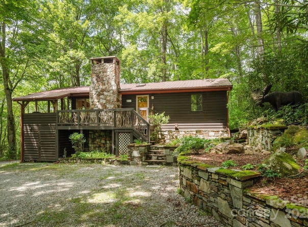 3014 Slick Fisher Road, Lake Toxaway, NC 28747