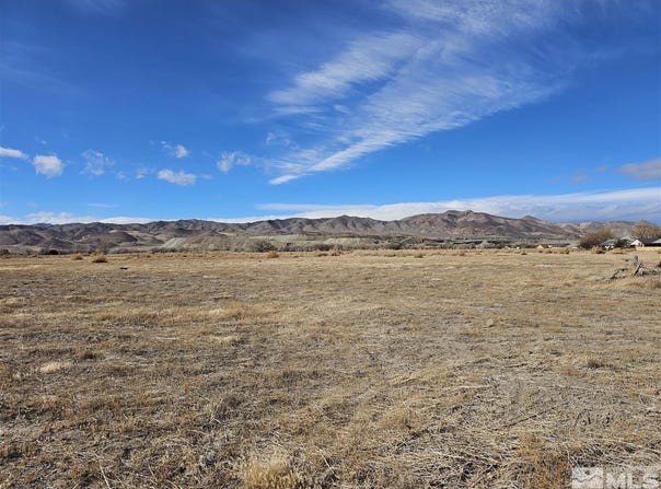 13ac S Whitacre Street, Yerington, NV 89447
