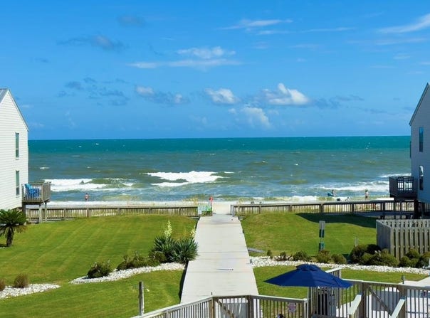 1804 E Gulf Beach Dr, St. George Island, FL 32328