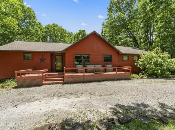 2636 York Drive, Crossville, TN 38555
